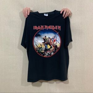 IRON MAIDEN: THE TROOPER VINTAGE BAND TEE